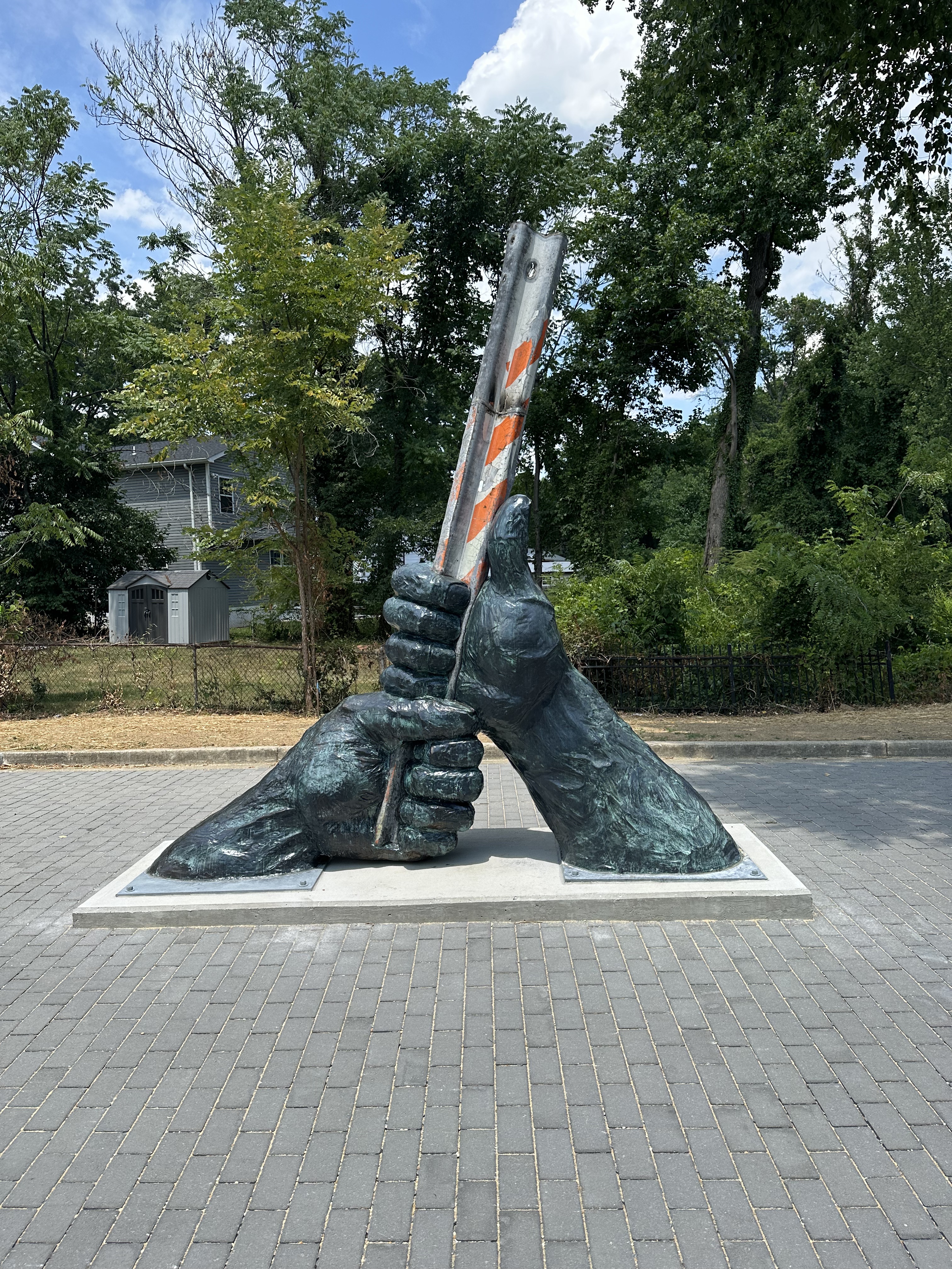 Memorial Sculpture and Park Unveiled in Brentwood and North Brentwood